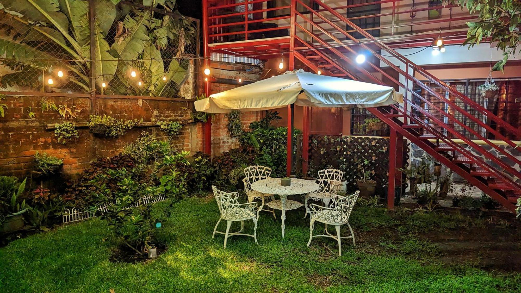 1961 Los Naranjos Hostal Extérieur photo
